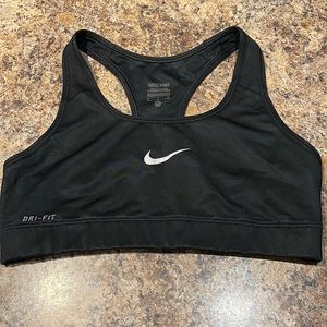 Nike pro